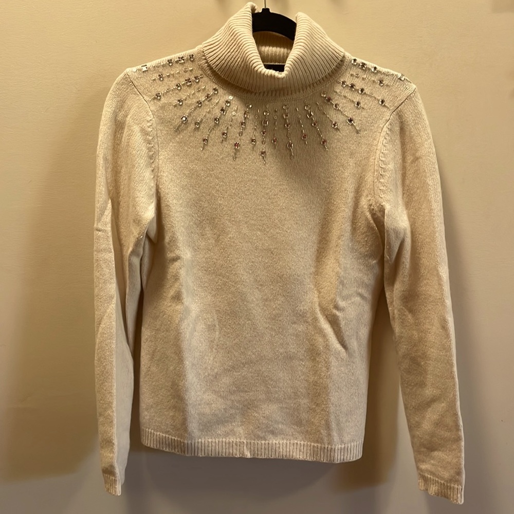 Ann Taylor LOFT sweater, size S, cream